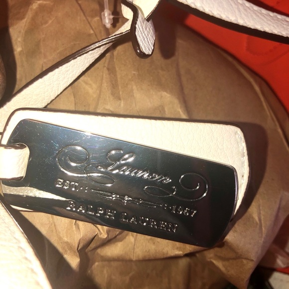 Lauren Ralph Lauren Beautiful Tote & Wallet Set - Picture 6 of 13